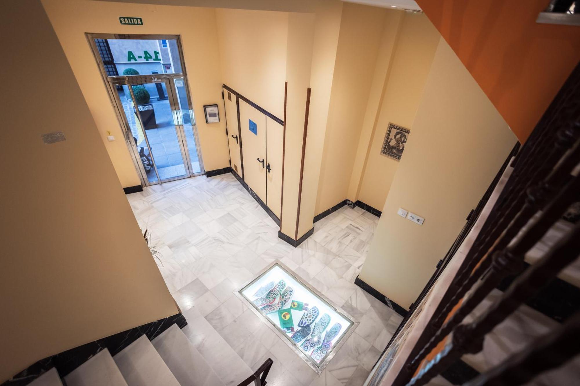 Apartamentos Reyes Catolicos Grenada Zewnętrze zdjęcie